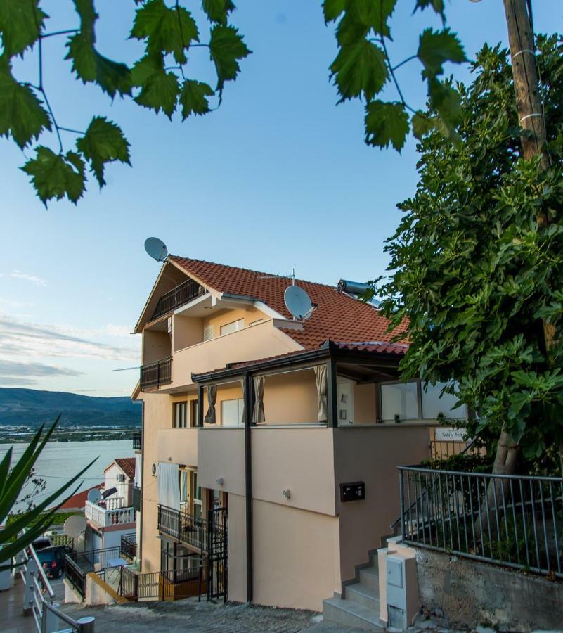 Apartment Teddy Bear Trogir Exterior foto